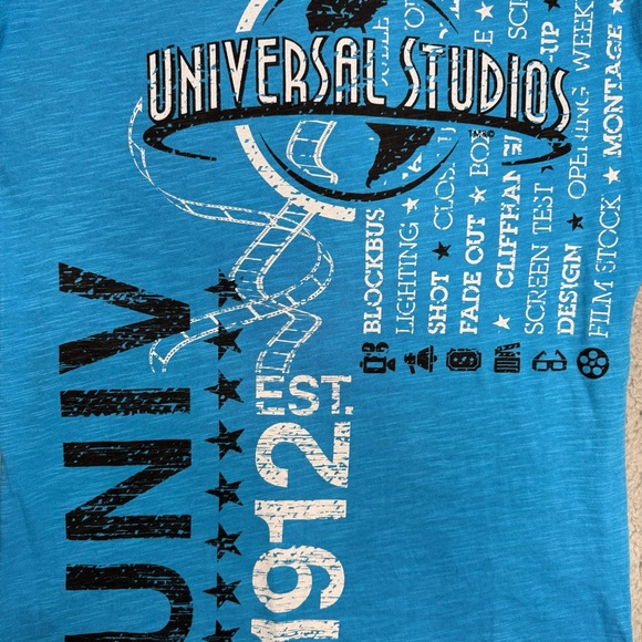 Universal Studios graphic tee blue V neck movie park shirt size S Y2K - Picture 5 of 7